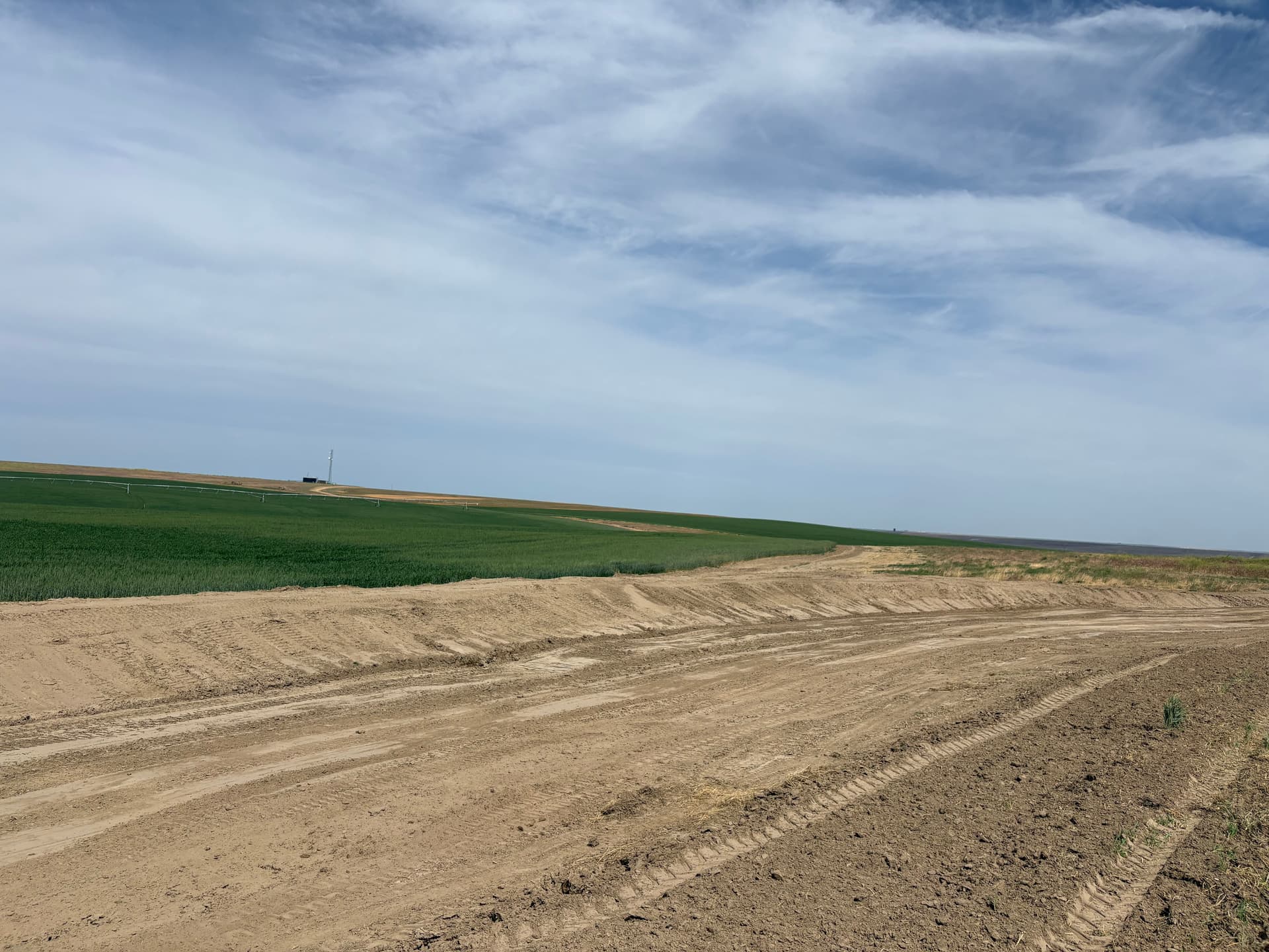 Gallery photos for Retention Pond Built to Stop Irrigation Runoff in Connell: Image #5