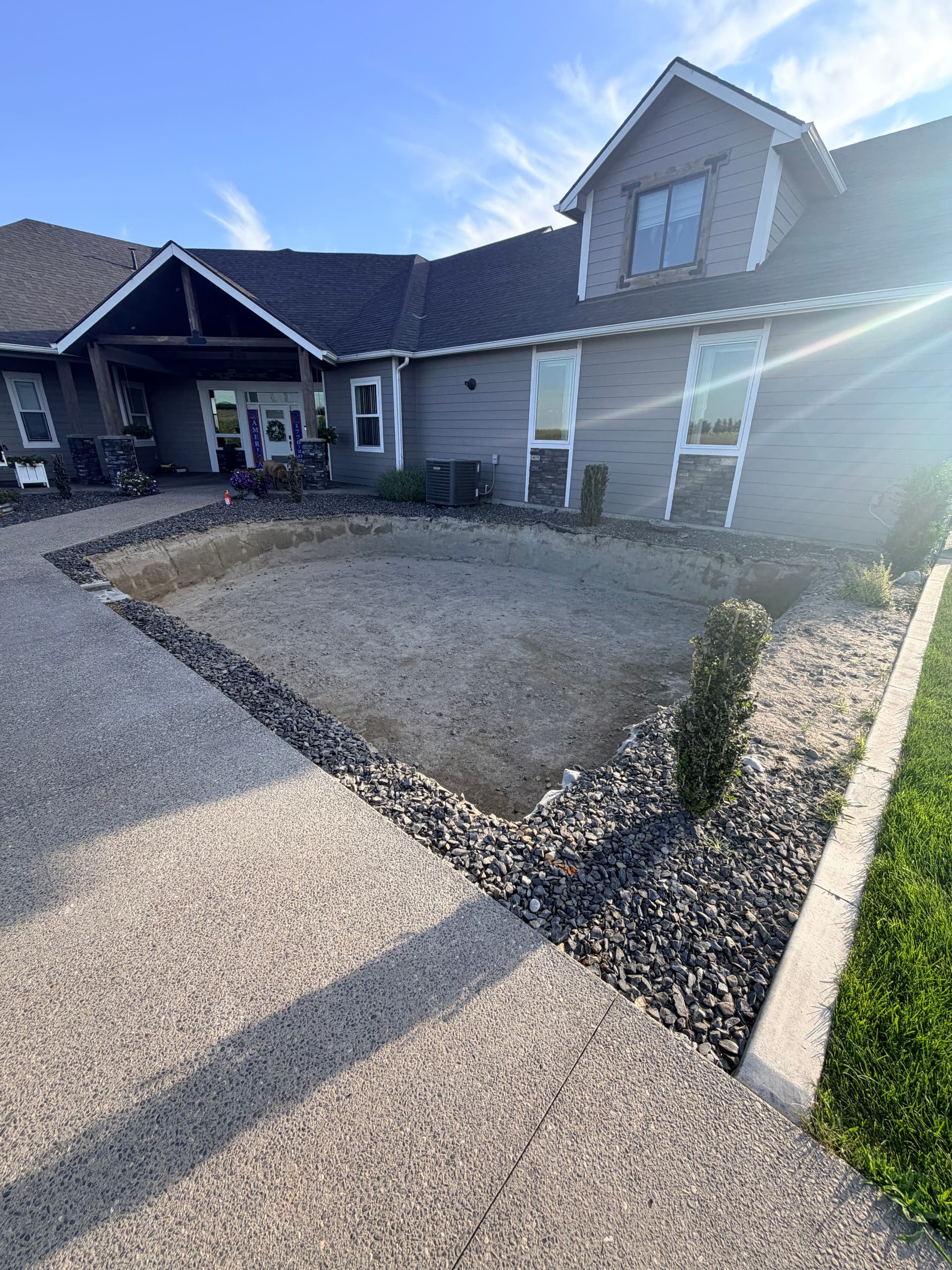 Gallery photos for Clean Excavation Work for a Bigger Fish Pond: Image #3